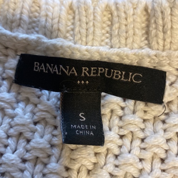 Cream sweater - Picture 2 of 2